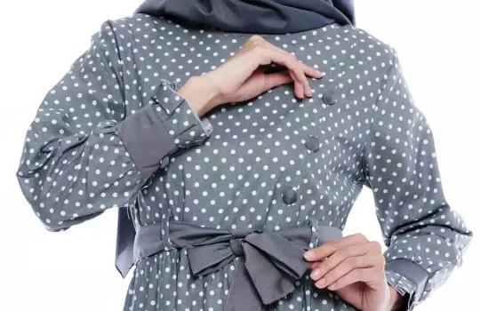 Inspirasi Outfit Hijab Polkadot