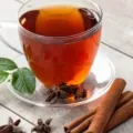 Tips Turunkan Berat Badan Dengan Minum Teh Rebusan Kayu Manis
