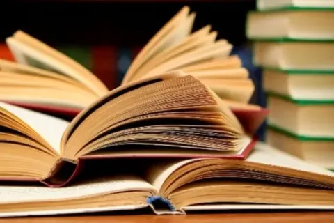 Cara Tingkatkan Kecerdasan Otak Dengan Kebiasaan Membaca Buku
