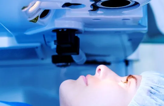 Memahami Prosedur LASIK Mata, Keunggulan Hingga Risiko Yang Mungin Terjadi
