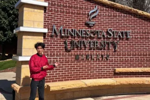 Mahasiswa UPER Bagikan Kiat Persiapan Belajar Ke Amerika
