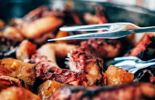 Restoran La Putxera Memasak Dengan Tradisi Dan Warisan Budaya Turun Temurun