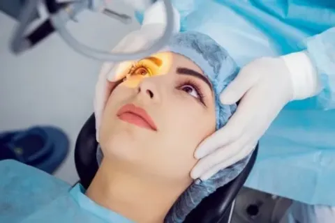 Mengenal LASIK Mata, Sebuah Solusi Efekitf Untuk Penglihatan Yang Lebih Baik