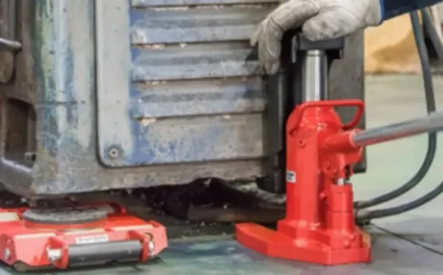 Tips Memilih Hydraulic Toe Jack Berkualitas Untuk Kebutuhan Industri Anda