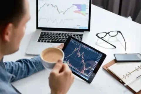 Investasi Saham Dengan Asuransi, Cara Cerdas Dan Aman Kelola Risiko