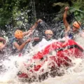 Manfaat Olahraga Arung Jeram, Lebih Dari Sekadar Petualangan Seru