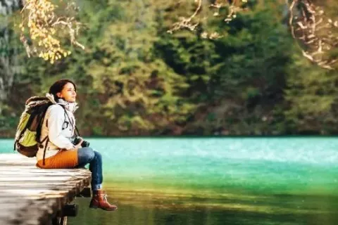 Tips Solo Traveling Ke Luar Negeri Low Budget Yang Bikin Petualangan Makin Seru Dan Dompet Tetap Aman