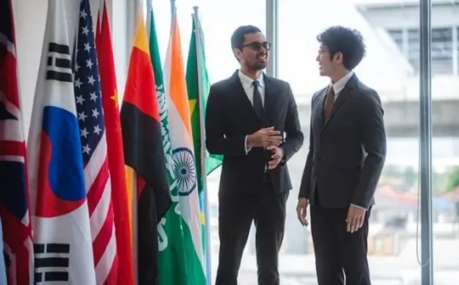 Menyongsong Karier Global Kenapa Jurusan Hubungan Internasional Jadi Pilihan Cerdas