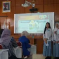 Belajar Transisi Energi Jadi Lebih Hidup, UPER Dampingi Siswa SMA Depok Lewat Proyek Nyata