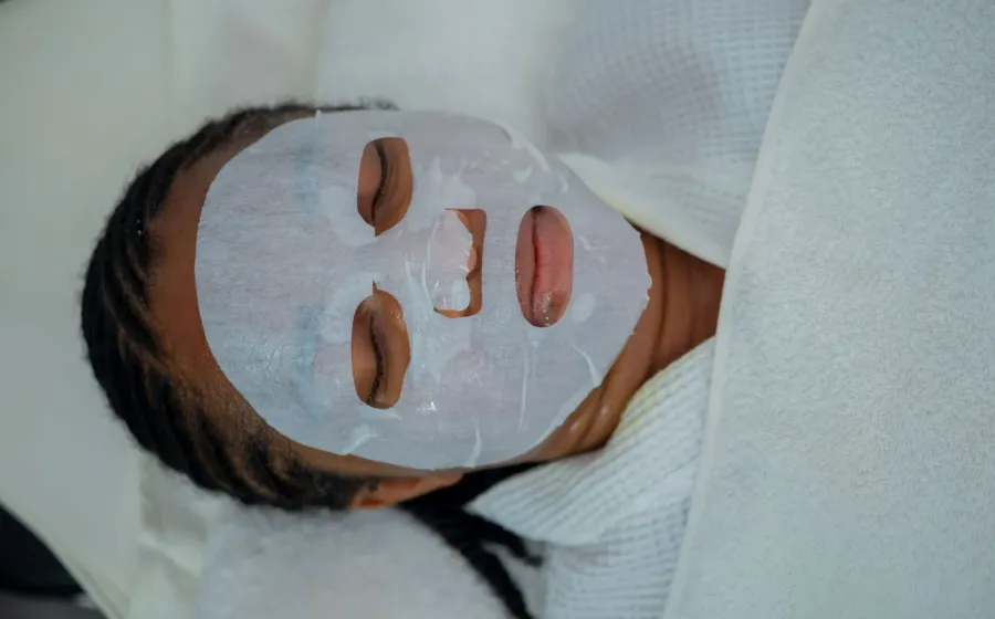 Cara memilih masker wajah yang tepat sesuai jenis kulit