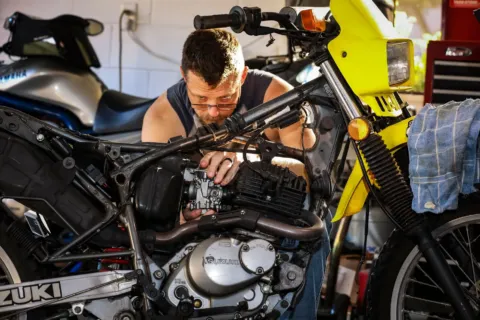 Cara merawat motor agar awet dan performa mesin tetap halus