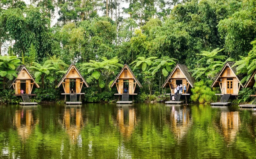 Wisata yang cocok untuk keluarga di Bandung dengan area terbuka hijau di Lembang